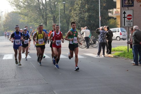 Eccomi raggiunto dal gruppone... Immagine