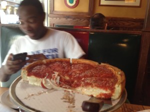 La pizza di Giordano's è stato un ottimo carburante. E anche James, a modo suo, mi ha spronato!