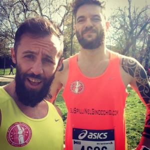 Emblematica: i colori, il logo, la scritta. Foto così vengono una volta nella vita.